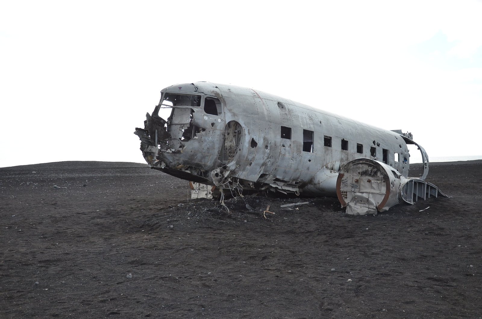 An airplane fuselage, the parts left after a plane crash